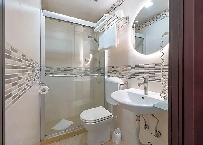 Giusi - Esquilino Harmony Bed and Breakfast Ρώμη