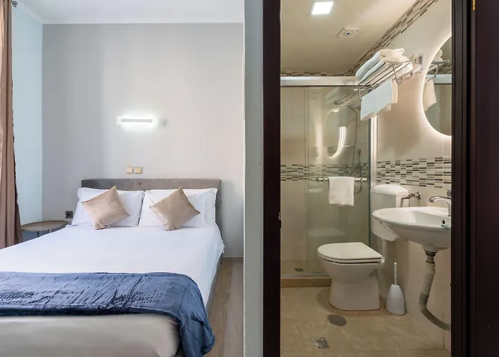 Giusi - Esquilino Harmony Bed and Breakfast Ρώμη