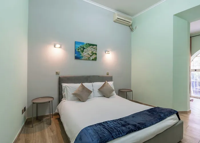 Giusi - Esquilino Harmony Bed and Breakfast 4*