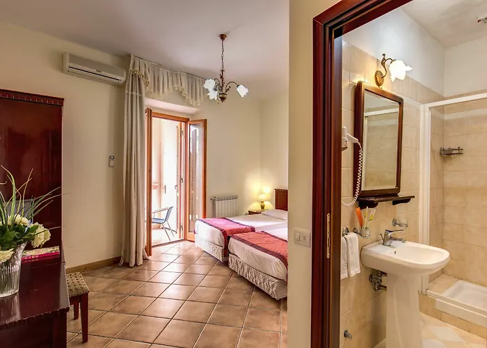 Giusi - Esquilino Harmony Bed and Breakfast Ρώμη